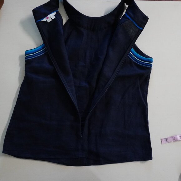 Boden Sleeveless Blue Embroidered around Neck - Picture 8 of 8